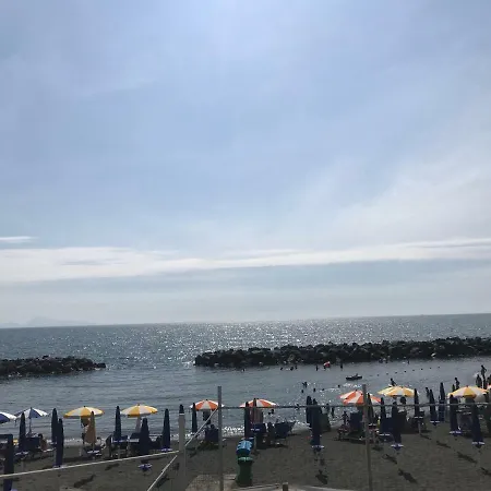 Ad Un Passo Dal Mare